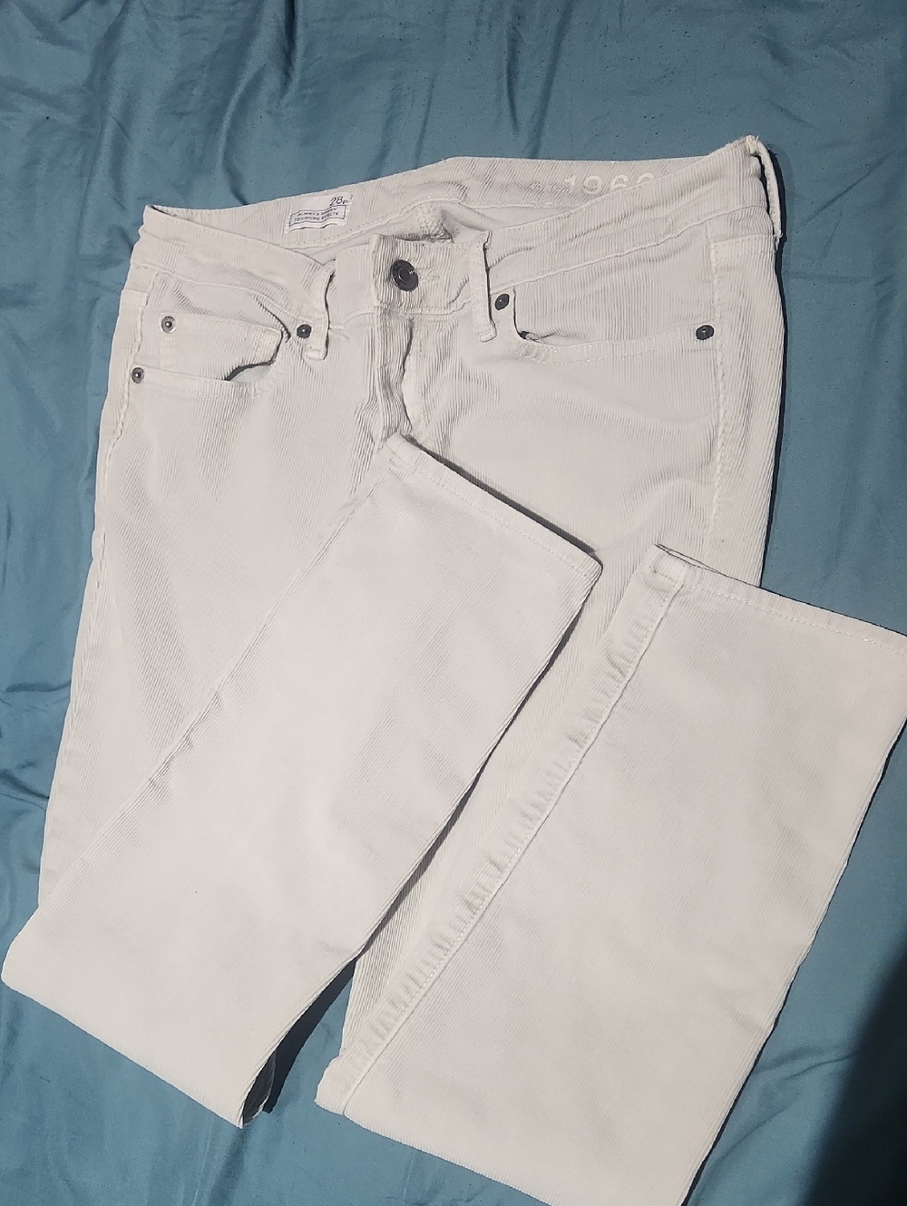 Gap 1969 off-white corduroy pants sz 28